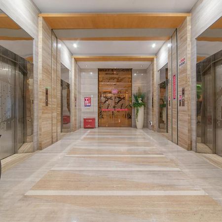 Shenzhen Ramada Plaza, North Railway Station Otel Dış mekan fotoğraf
