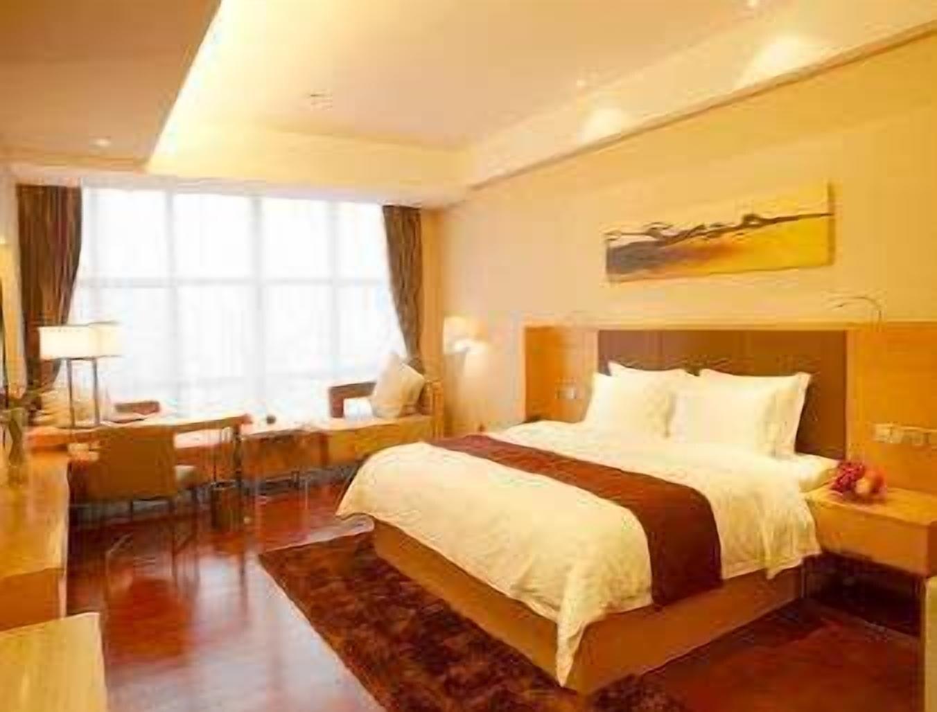 Shenzhen Ramada Plaza, North Railway Station Otel Dış mekan fotoğraf