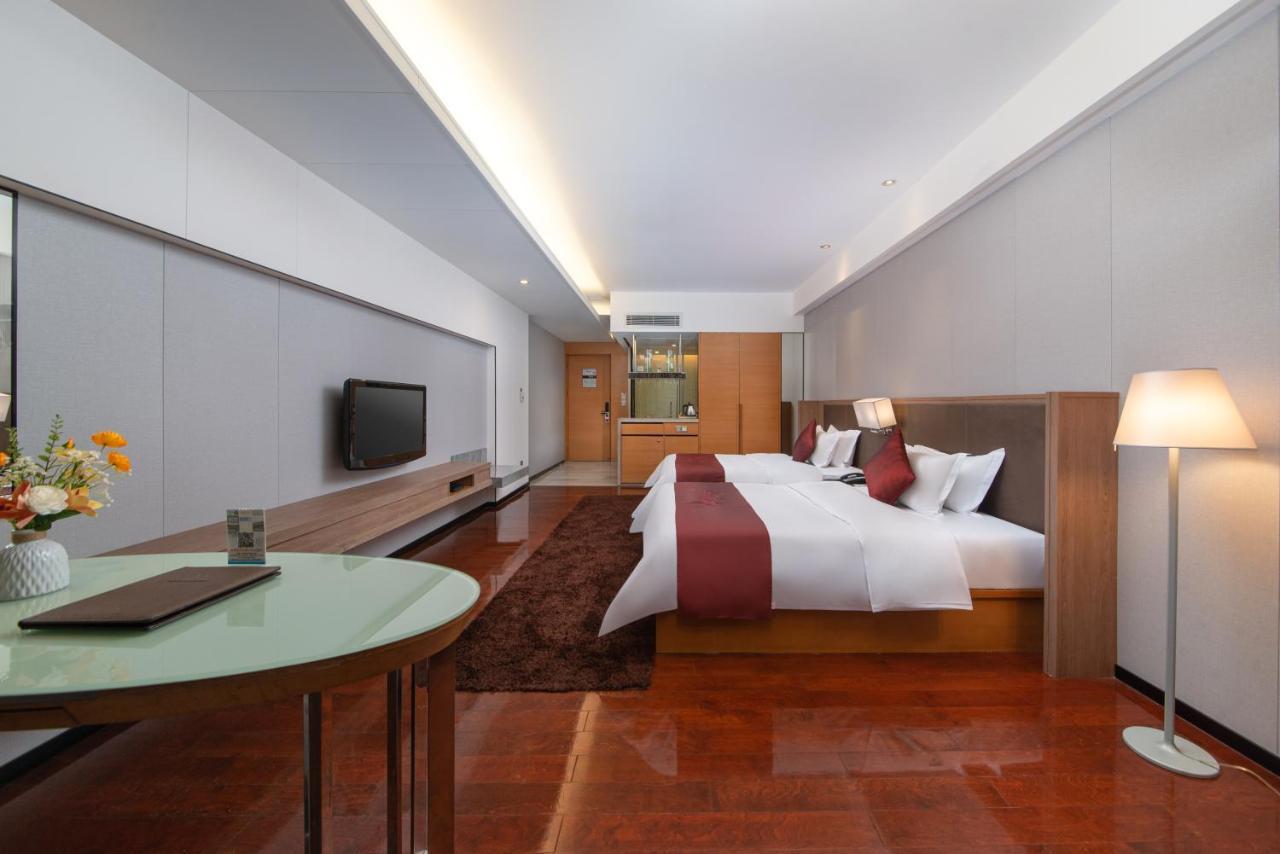 Shenzhen Ramada Plaza, North Railway Station Otel Dış mekan fotoğraf