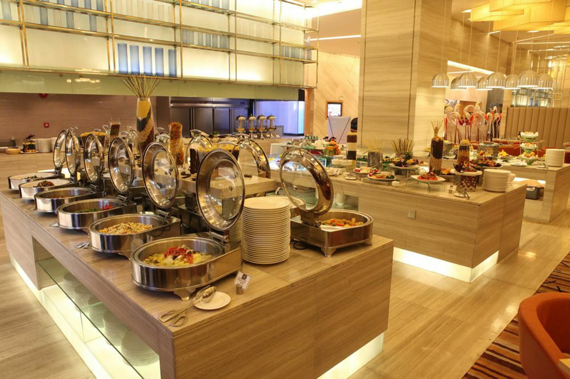 Shenzhen Ramada Plaza, North Railway Station Otel Dış mekan fotoğraf